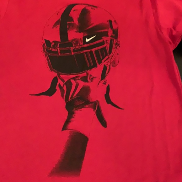 Nike red football tee with cropped sleeves S - Picture 2 of 4